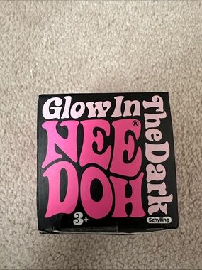 Glow In The Dark NeeDoh Stress Ball - Pink